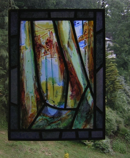 Vosges du Nord , près de Dabo, marche en forêt,vitrail (stained glass) de Bosselin peintre verrier à Fécamp, Normandie, pays de caux, côte d' Albatre, don au peintre Jef Friboulet